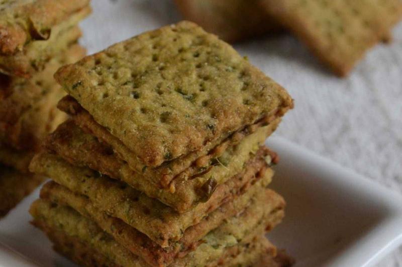 Les Crackers au blé complet contiennent une teneur élevée en fibres